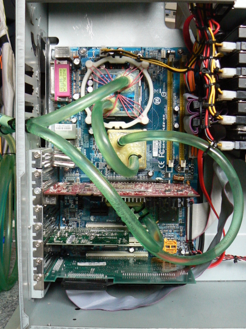 Foto des gesamten Aufbaus